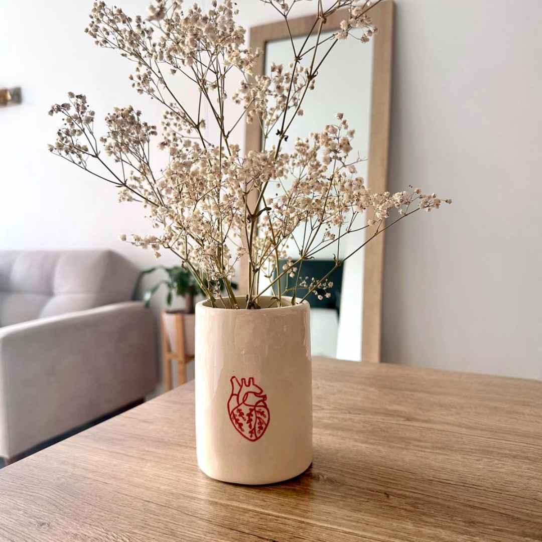 Florero corazón anatómico
