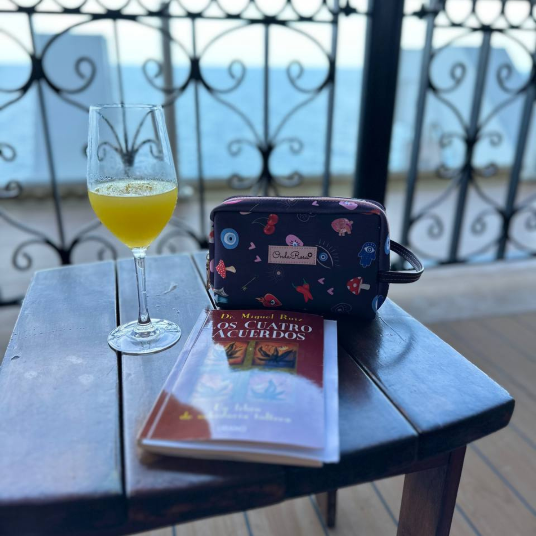 Cosmetiquera Reina de Corazones🍄